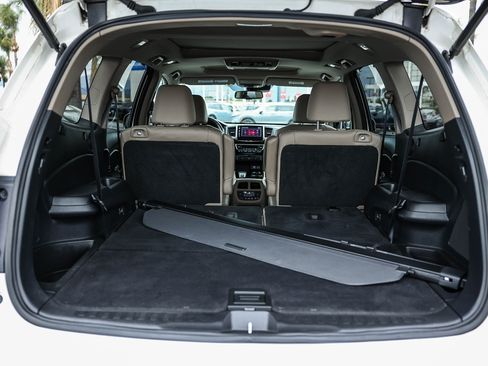 Used 2016 Honda Pilot Elite image 35