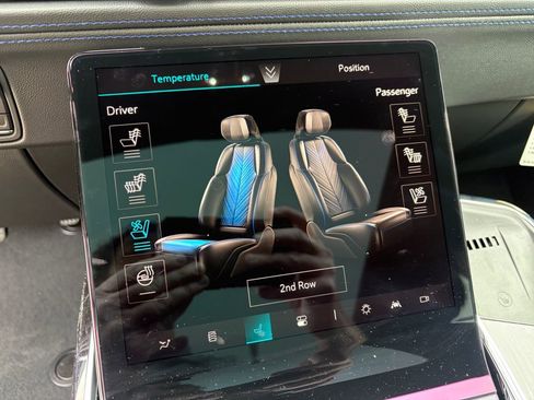 New 2026 Cadillac Escalade IQ Sport 1 w/ LPO, Floor Liner Package image 38