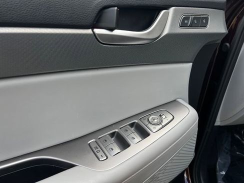 Used 2022 Hyundai Palisade SEL w/ 8P Bench Seat Package image 11