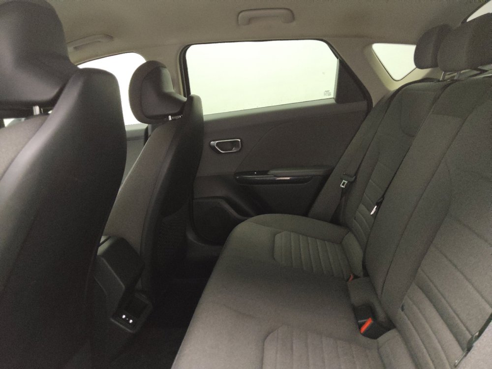 Used 2025 Kia K4 EX FWD image 18