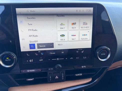 Used 2025 Lexus NX 250 FWD w/ Towing Package (2000 Lbs) image 27