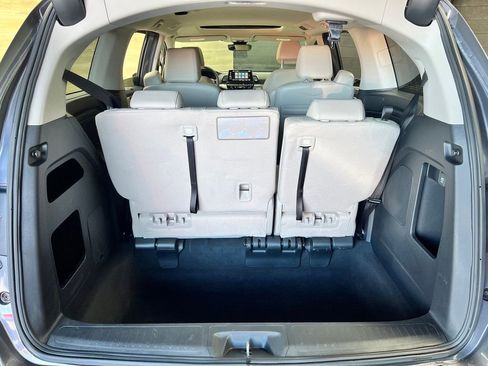 Used 2025 Honda Odyssey EX-L image 24