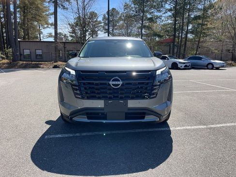 New 2026 Nissan Pathfinder SL w/ Lighting Package image 3