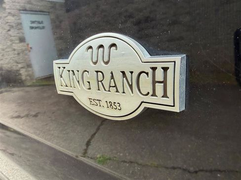 Used 2019 Ford F150 King Ranch w/ Equipment Group 601A Luxury AWD/4WD image 12
