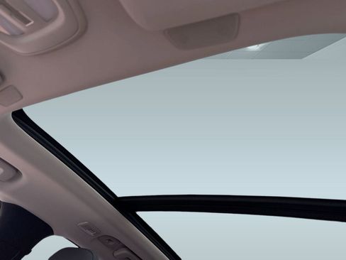 Certified 2025 Volvo XC90 B6 Plus image 16