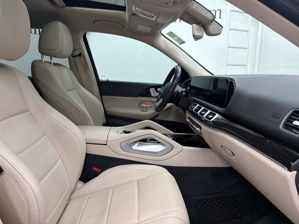 Certified 2020 Mercedes-Benz GLS 450 4MATIC image 32