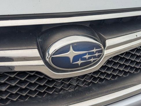 Used 2017 Subaru Crosstrek 2.0i Premium image 10