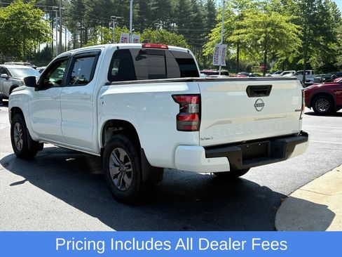 Certified 2025 Nissan Frontier SV AWD/4WD image 6