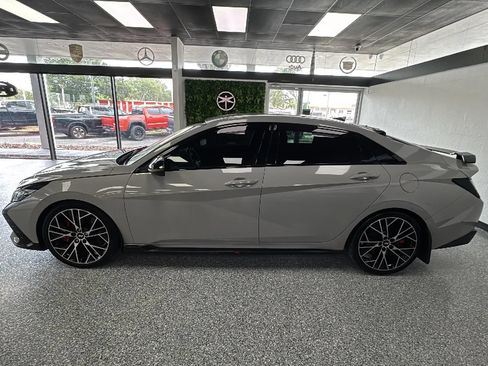 Used 2023 Hyundai Elantra N FWD image 2