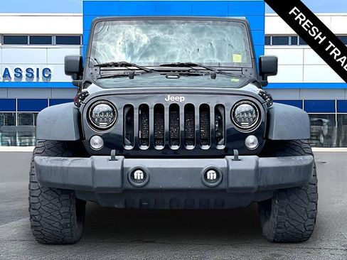 Used 2014 Jeep Wrangler Sport AWD/4WD image 16