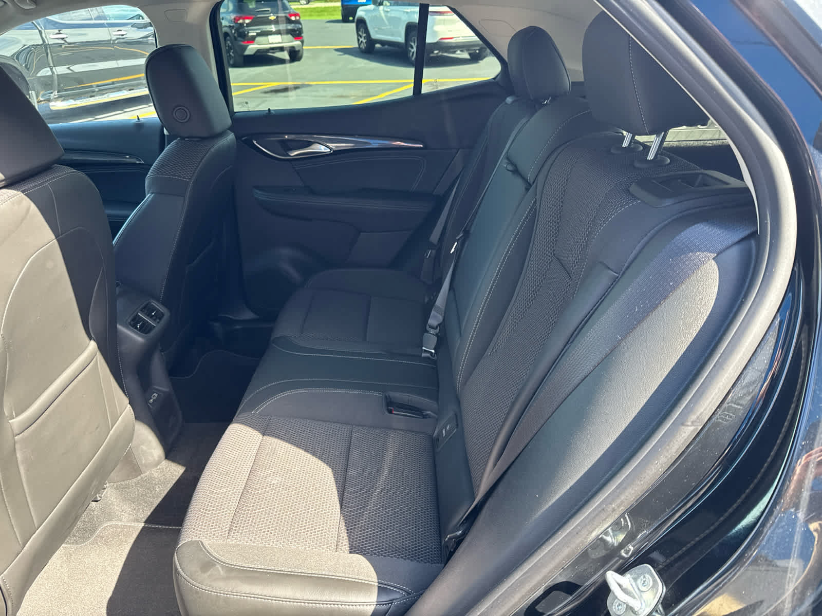 Certified 2022 Buick Envision Preferred AWD/4WD image 16