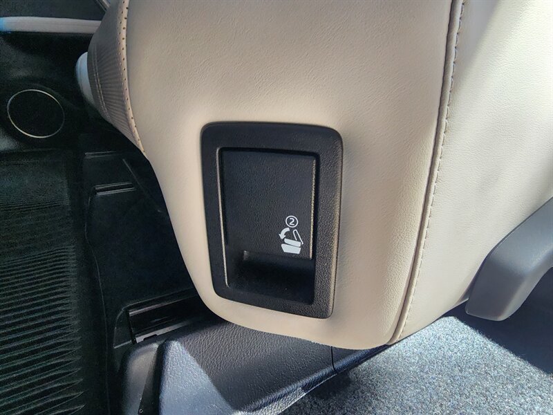 Used 2022 Lexus RX 350L Luxury w/ Accessory Package (Z1) AWD/4WD image 87