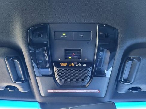 Used 2025 Toyota Land Cruiser image 18