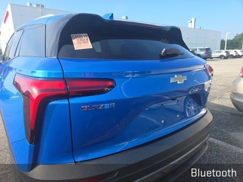 Used 2024 Chevrolet Blazer EV LT AWD/4WD image 6
