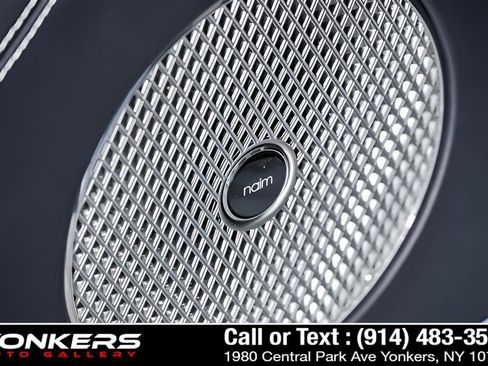 Used 2021 Bentley Bentayga image 38