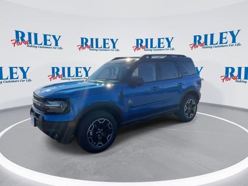 New 2025 Ford Bronco Sport Outer Banks w/ Outer Banks Tech Package+ image 4