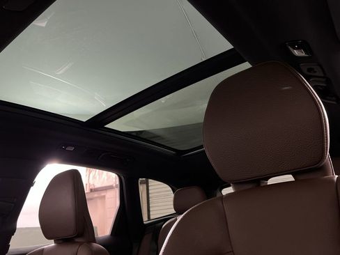 Certified 2023 Volvo XC60 B5 Plus w/ Protection Package Premier image 17