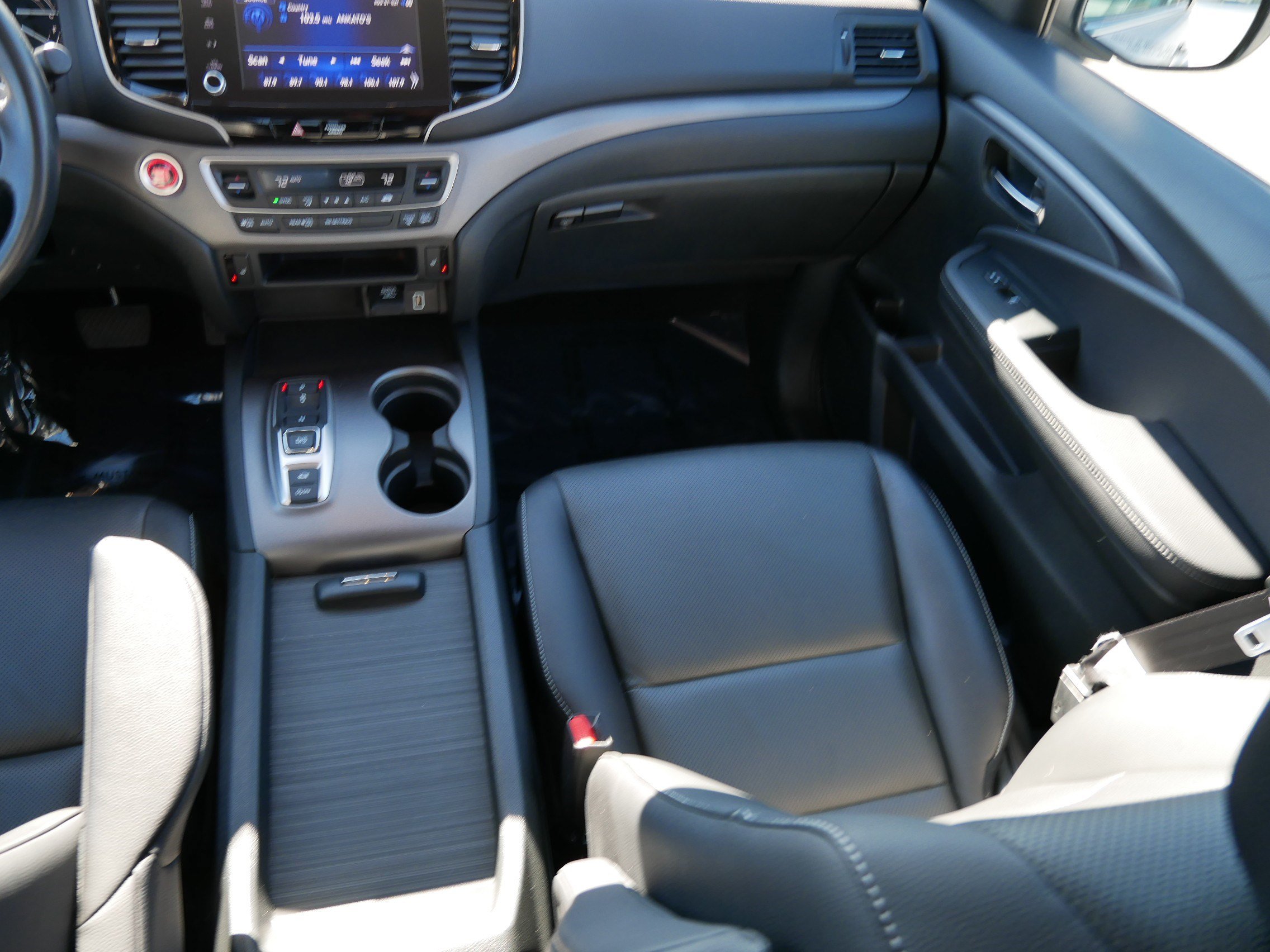 Certified 2023 Honda Ridgeline RTL image 11