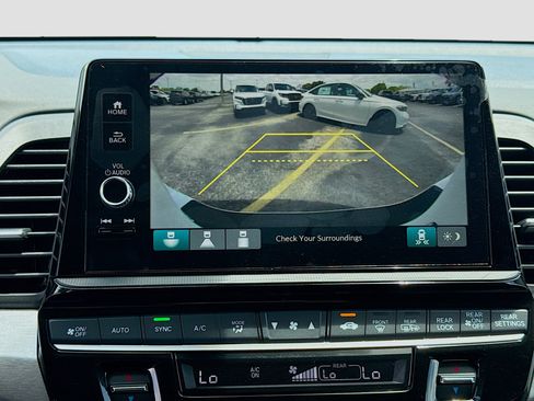 New 2026 Honda Odyssey EX-L image 13