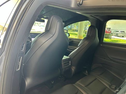 Used 2018 Tesla Model X 75D AWD/4WD image 35