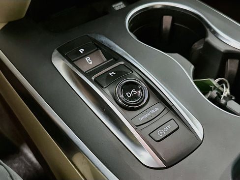 Used 2020 Acura MDX FWD image 23