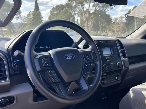 Used 2018 Ford F150 XLT image 12