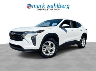 Used 2024 Chevrolet Trax LS w/ LS Convenience Package FWD video 1