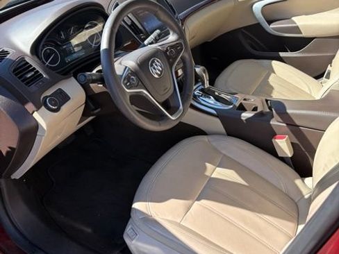 Used 2016 Buick Regal Premium w/ Driver Confidence Package #2 FWD image 16