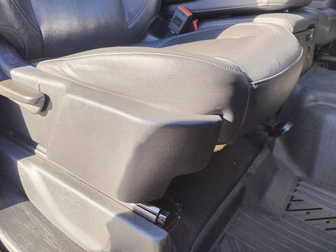 Used 2020 Chevrolet Silverado 1500 LT w/ Texas Edition image 33