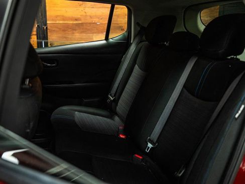 Used 2024 Nissan Leaf SV Plus image 10