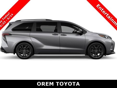 New 2026 Toyota Sienna XSE FWD image 12