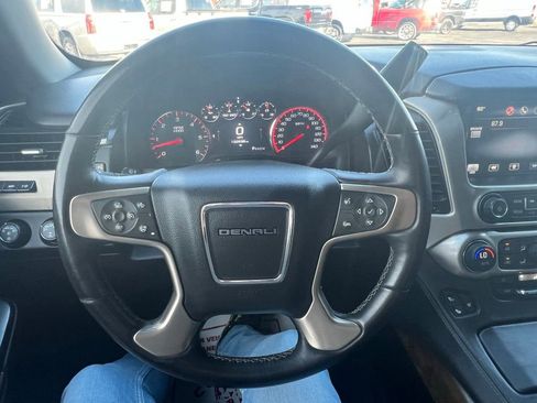 Used 2015 GMC Yukon Denali w/ Touring Package image 27
