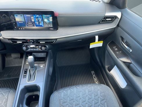 New 2026 Nissan Kicks SV w/ SV Premium Package image 28