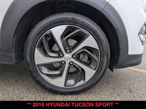 Used 2016 Hyundai Tucson Sport image 29