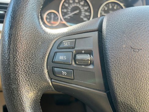 Used 2016 BMW 320i Sedan image 15