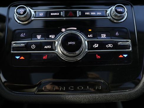 Used 2020 Lincoln Corsair FWD image 61