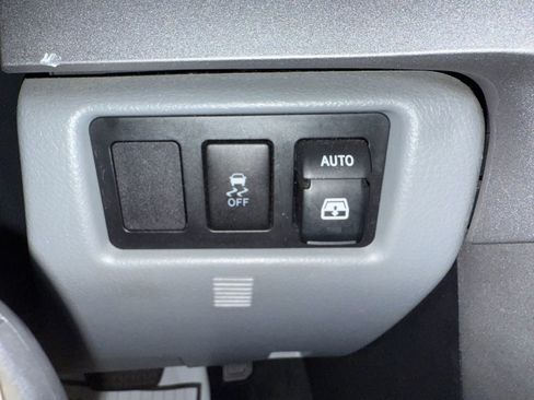 Used 2012 Toyota Sequoia SR5 w/ Premium Pkg RWD image 22