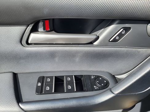 Used 2025 MAZDA CX-50 AWD 2.5 S w/ Cargo Package image 22