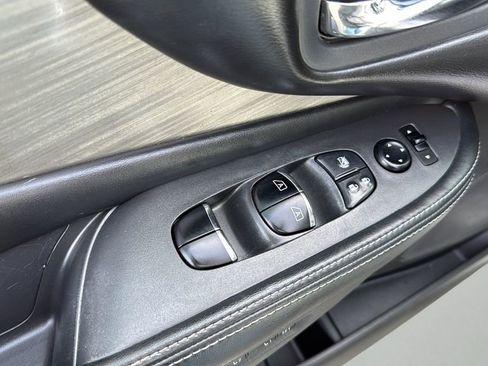 Used 2017 Nissan Murano SL AWD/4WD image 29