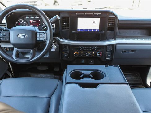 Used 2023 Ford F250 XL w/ XL Chrome Package image 16