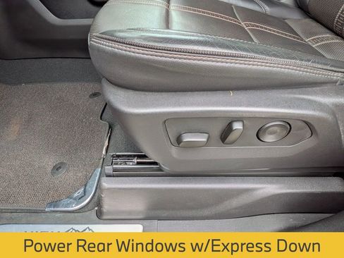 Used 2024 Chevrolet Silverado 3500 High Country w/ Technology Package image 15