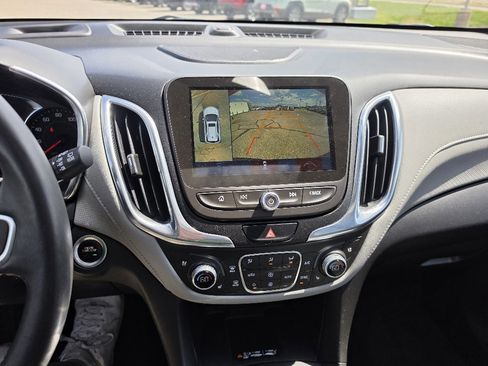 Used 2018 Chevrolet Equinox Premier AWD/4WD image 9