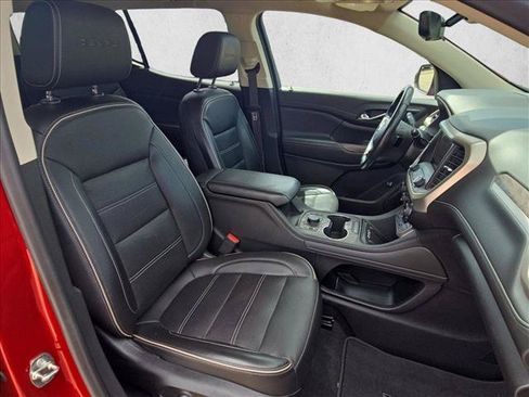 Used 2021 GMC Acadia Denali w/ Denali Technology Package FWD image 22