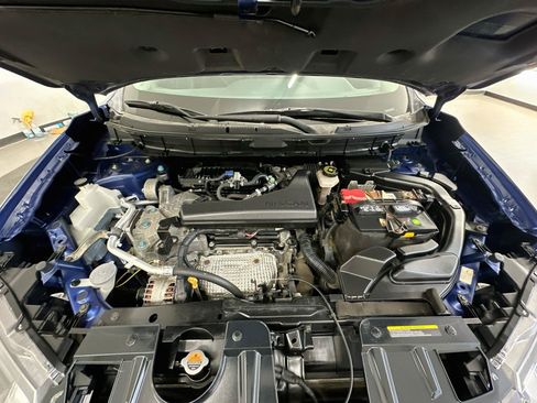 Used 2017 Nissan Rogue S AWD/4WD image 33