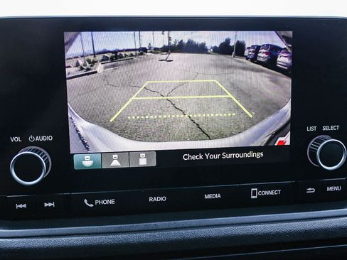 Certified 2023 Honda Accord LX image 23