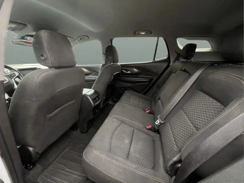 Used 2018 GMC Terrain SLE w/ Driver Convenience Package AWD/4WD image 15
