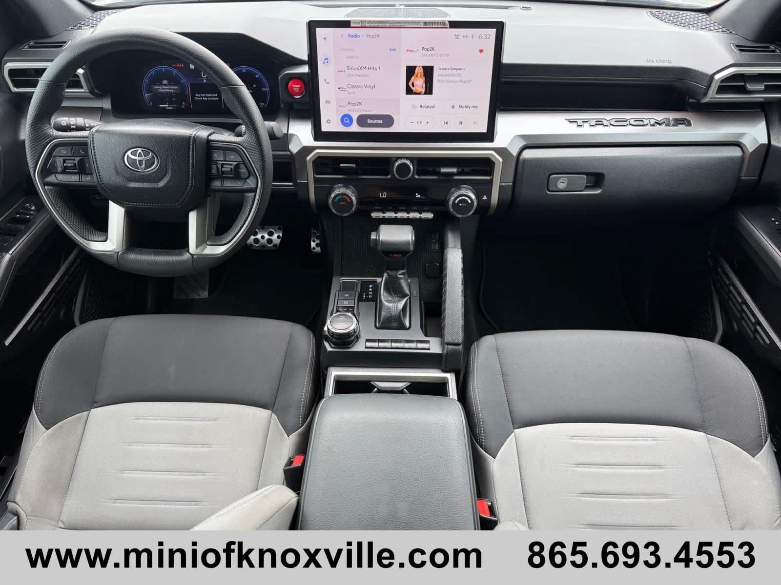 Used 2024 Toyota Tacoma TRD Sport AWD/4WD image 20