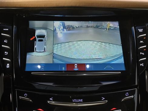 Used 2019 Cadillac Escalade Platinum AWD/4WD image 30