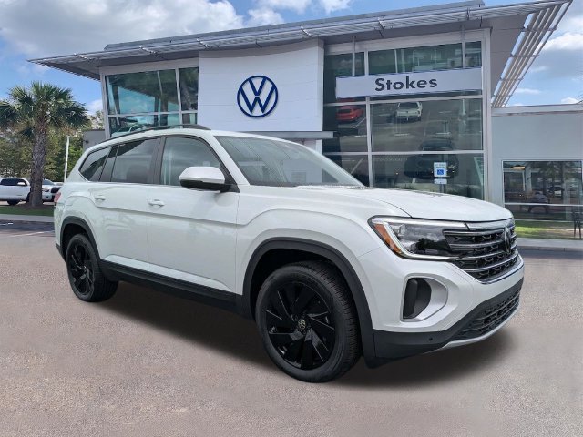 New 2026 Volkswagen Atlas SE FWD image 2