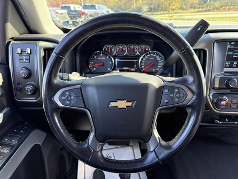 Used 2018 Chevrolet Silverado 1500 LT w/ All Star Edition image 35